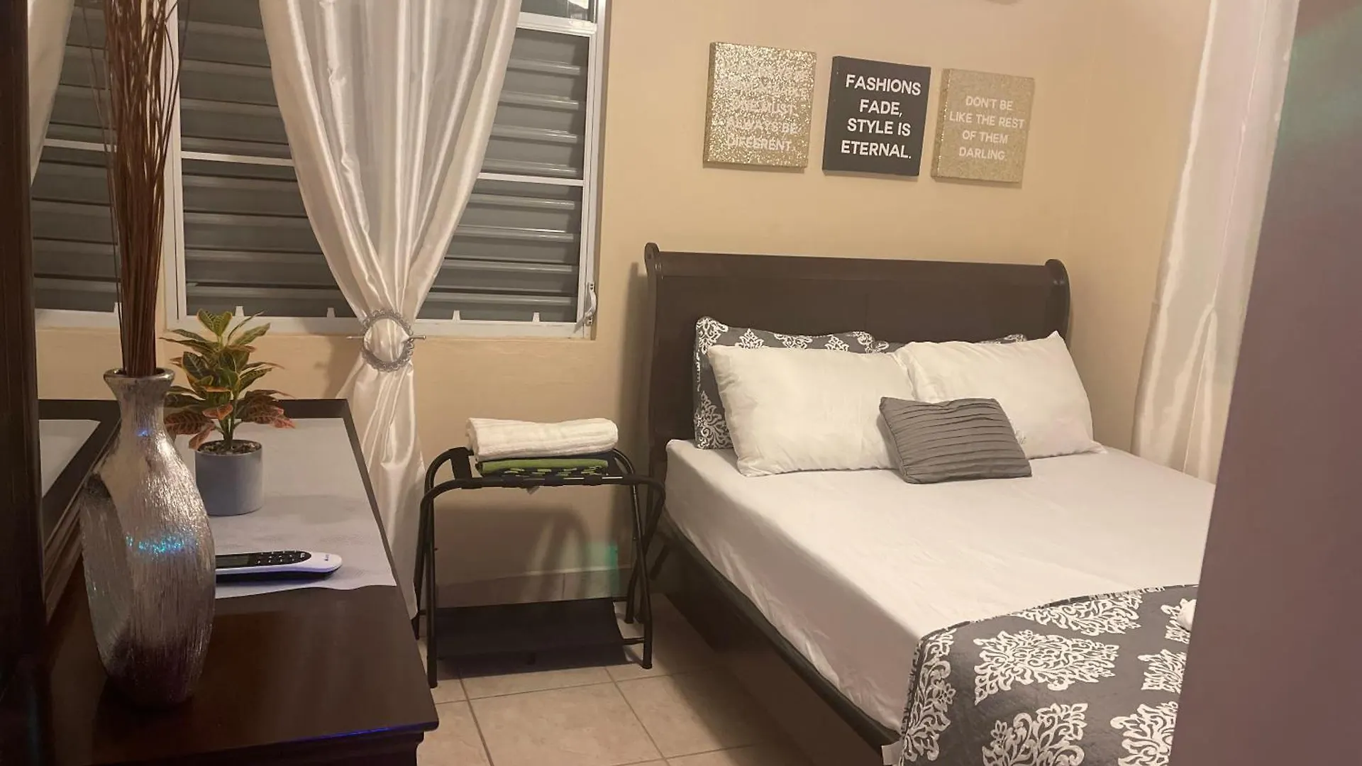 Punta Santiago Pool Vacation